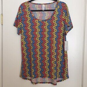 L LuLaRoe Classic Tee